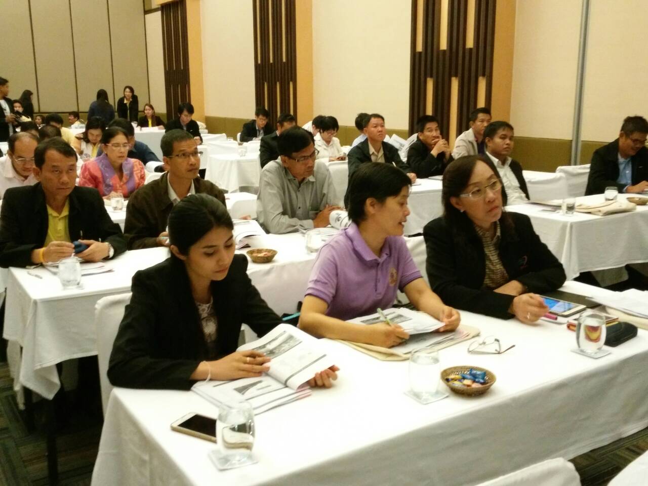 ปราจีนบุรี-ข่าว -สนข.สัมมนาเชิงปฏิบัติการยุทธศาสตร์การพัฒนาโครงสร้างพื้นฐานด้านคมนาคมขนส่งของไทยสู่การพัฒนาเมืองภูมิภาค